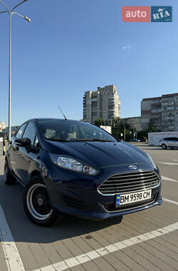 Хэтчбек Ford Fiesta 2013 в 