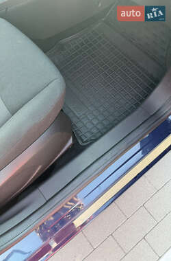 Хэтчбек Ford Fiesta 2013 в 