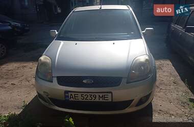 Хетчбек Ford Fiesta 2008 в Павлограді