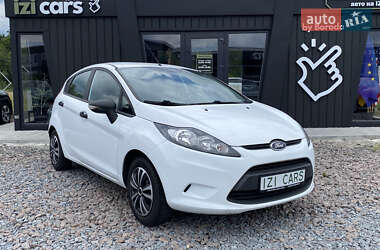 Хэтчбек Ford Fiesta 2012 в Львове