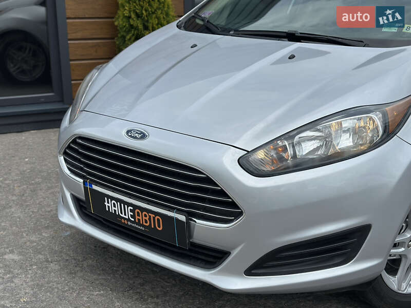 Седан Ford Fiesta 2019 в Шептицькому