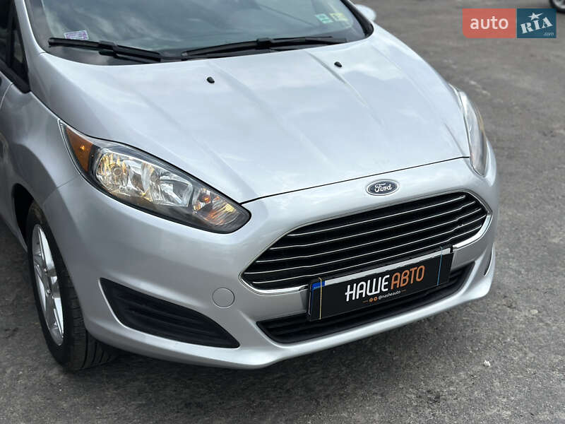 Седан Ford Fiesta 2019 в Шептицькому