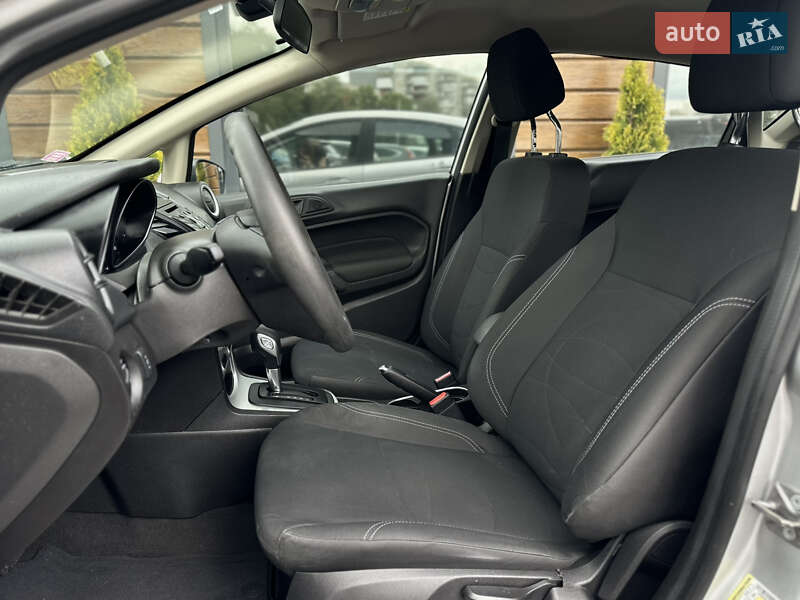 Седан Ford Fiesta 2019 в Шептицькому