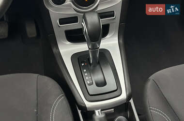 Седан Ford Fiesta 2019 в 