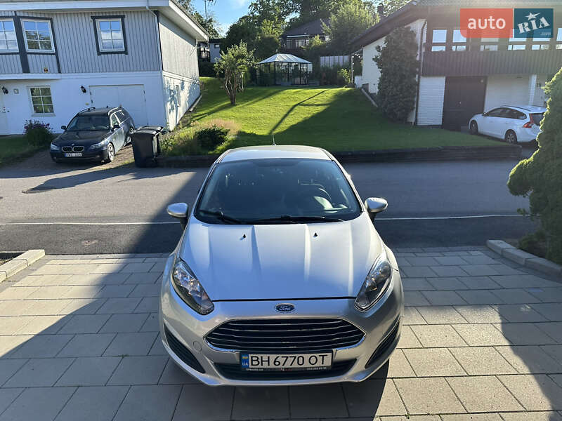 Хэтчбек Ford Fiesta 2013 в Николаеве