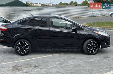 Седан Ford Fiesta 2016 в 