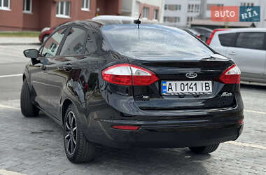 Седан Ford Fiesta 2016 в 