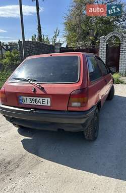 Хэтчбек Ford Fiesta 1990 в 