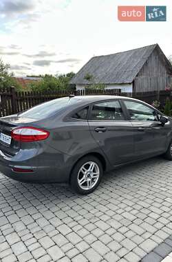 Седан Ford Fiesta 2018 в 