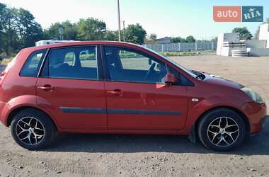 Хетчбек Ford Fiesta 2008 в 