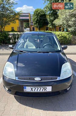 Хетчбек Ford Fiesta 2003 в 