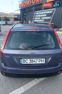 Хетчбек Ford Fiesta 2006 в 