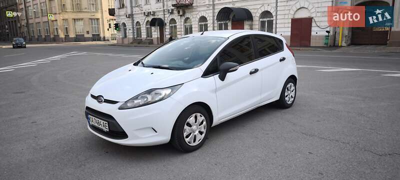 Хэтчбек Ford Fiesta 2012 в Харькове