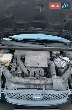 Хэтчбек Ford Fiesta 2007 в 