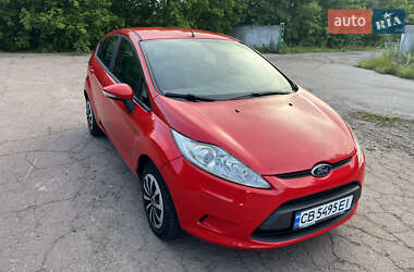 Хэтчбек Ford Fiesta 2010 в 