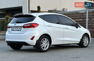 Хэтчбек Ford Fiesta 2018 в 