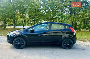 Хэтчбек Ford Fiesta 2014 в 