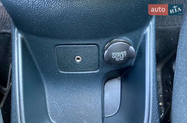 Хэтчбек Ford Fiesta 2010 в 