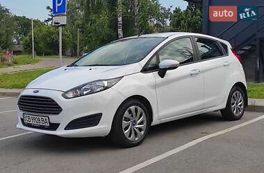 Хэтчбек Ford Fiesta 2013 в 
