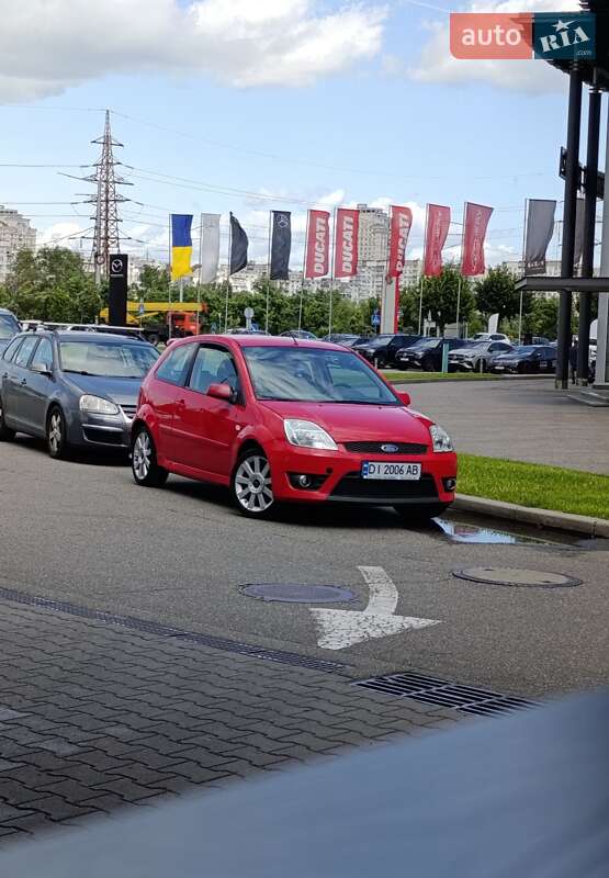 Хетчбек Ford Fiesta 2007 в Києві