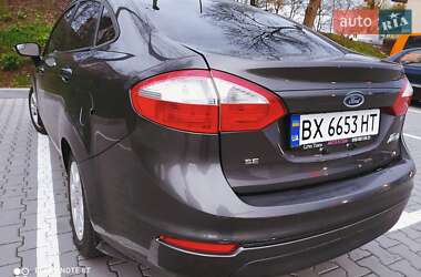 Седан Ford Fiesta 2014 в 