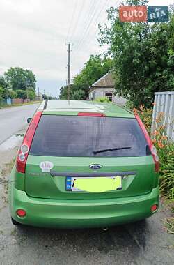 Хэтчбек Ford Fiesta 2007 в 