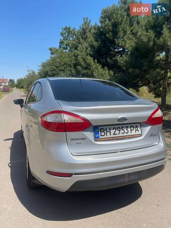 Седан Ford Fiesta 2014 в Одессе