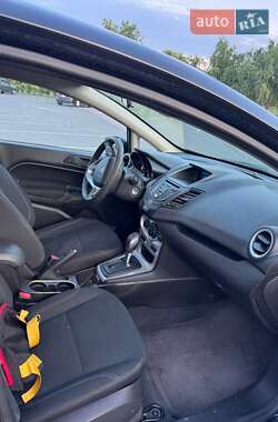 Седан Ford Fiesta 2017 в 