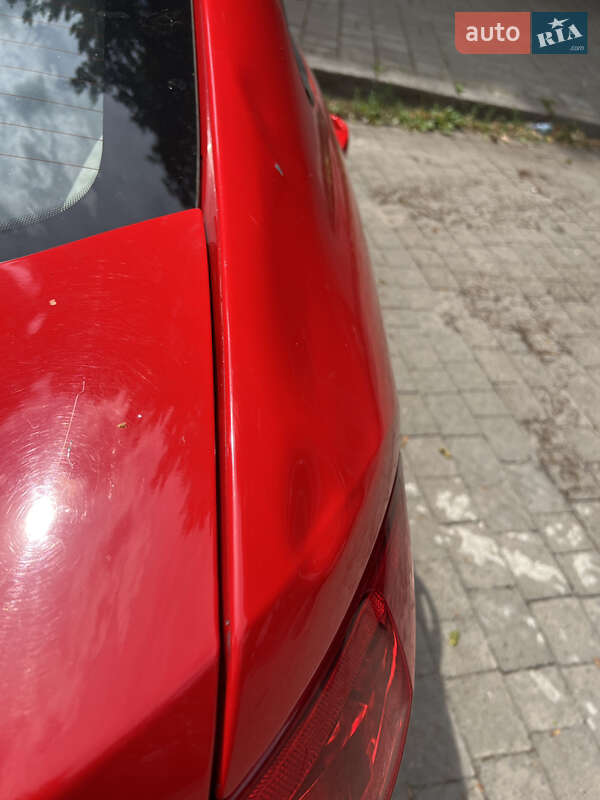 Седан Ford Fiesta 2012 в Львове