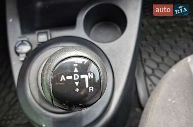 Хетчбек Ford Fiesta 2006 в 