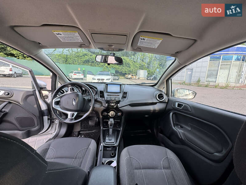 Седан Ford Fiesta 2014 в Киеве