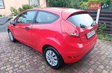 Хэтчбек Ford Fiesta 2010 в 