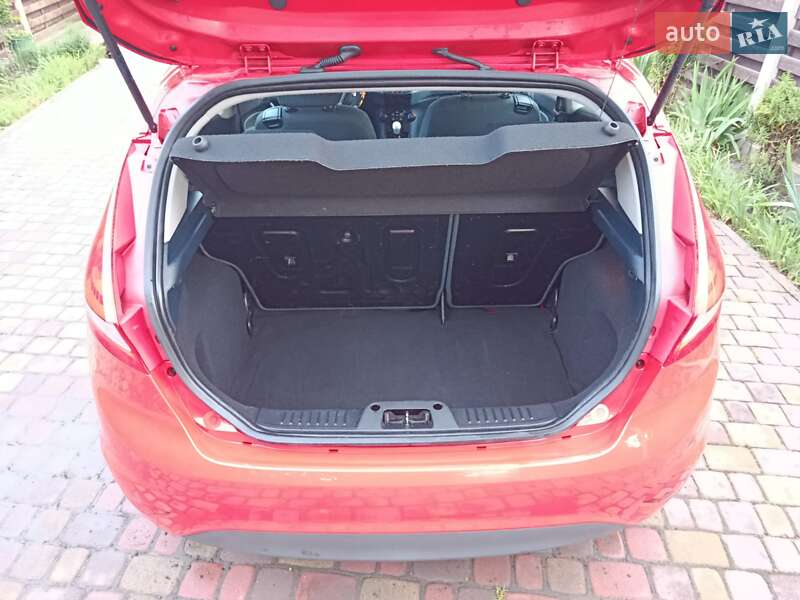 Хэтчбек Ford Fiesta 2010 в Хмельницком