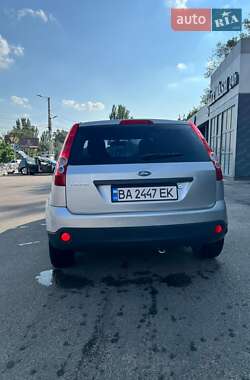 Хетчбек Ford Fiesta 2008 в 