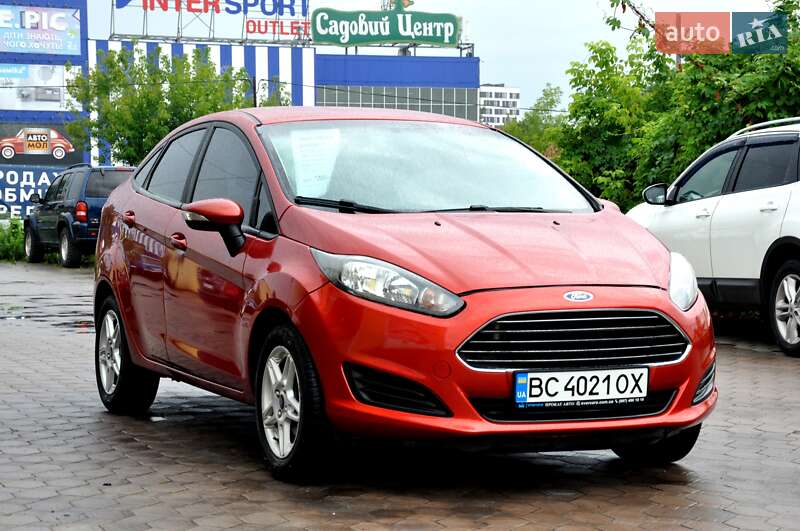 Седан Ford Fiesta 2018 в Львові