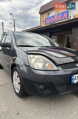 Хэтчбек Ford Fiesta 2008 в 