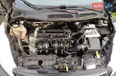 Седан Ford Fiesta 2013 в Киеве
