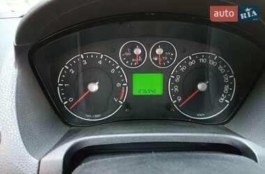 Хэтчбек Ford Fiesta 2007 в 