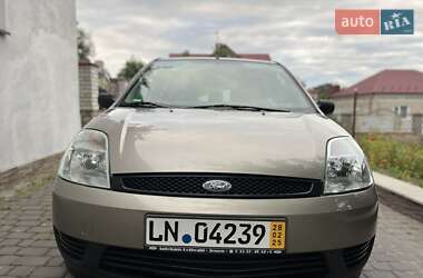Хетчбек Ford Fiesta 2002 в Тернополі