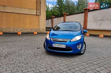 Седан Ford Fiesta 2011 в 