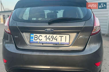Хэтчбек Ford Fiesta 2019 в 