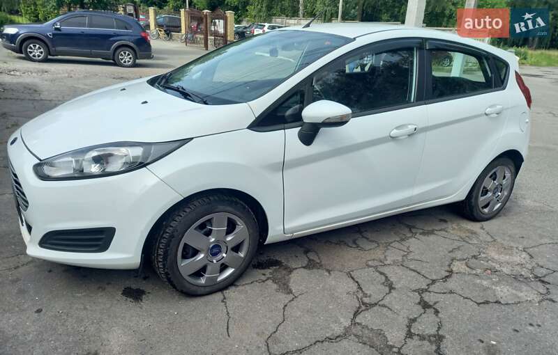 Хэтчбек Ford Fiesta 2013 в Броварах