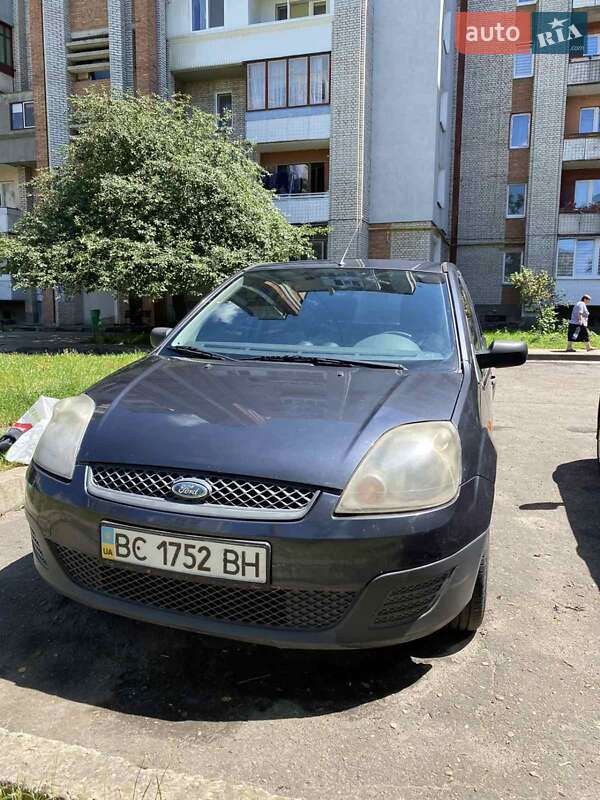 Хэтчбек Ford Fiesta 2007 в Шептицькому
