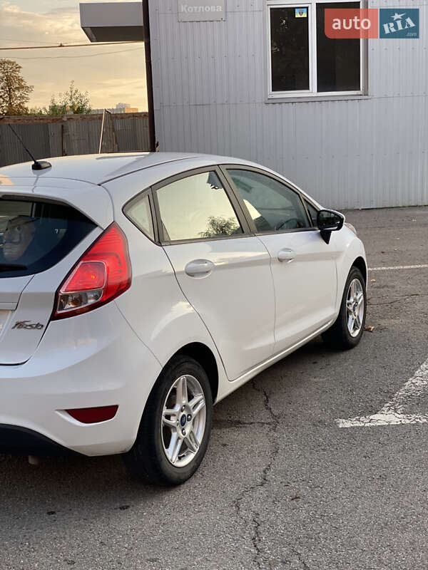 Хэтчбек Ford Fiesta 2018 в Харькове