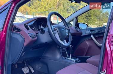 Хэтчбек Ford Fiesta 2010 в 