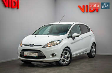 Хэтчбек Ford Fiesta 2012 в Киеве