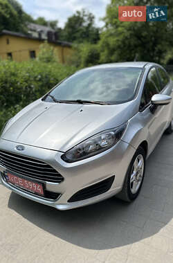 Седан Ford Fiesta 2019 в Львове
