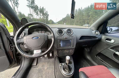 Хетчбек Ford Fiesta 2007 в 