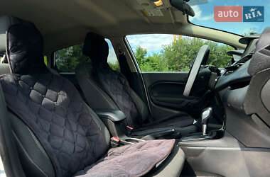 Хэтчбек Ford Fiesta 2019 в 