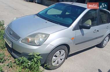 Хетчбек Ford Fiesta 2008 в Дніпрі